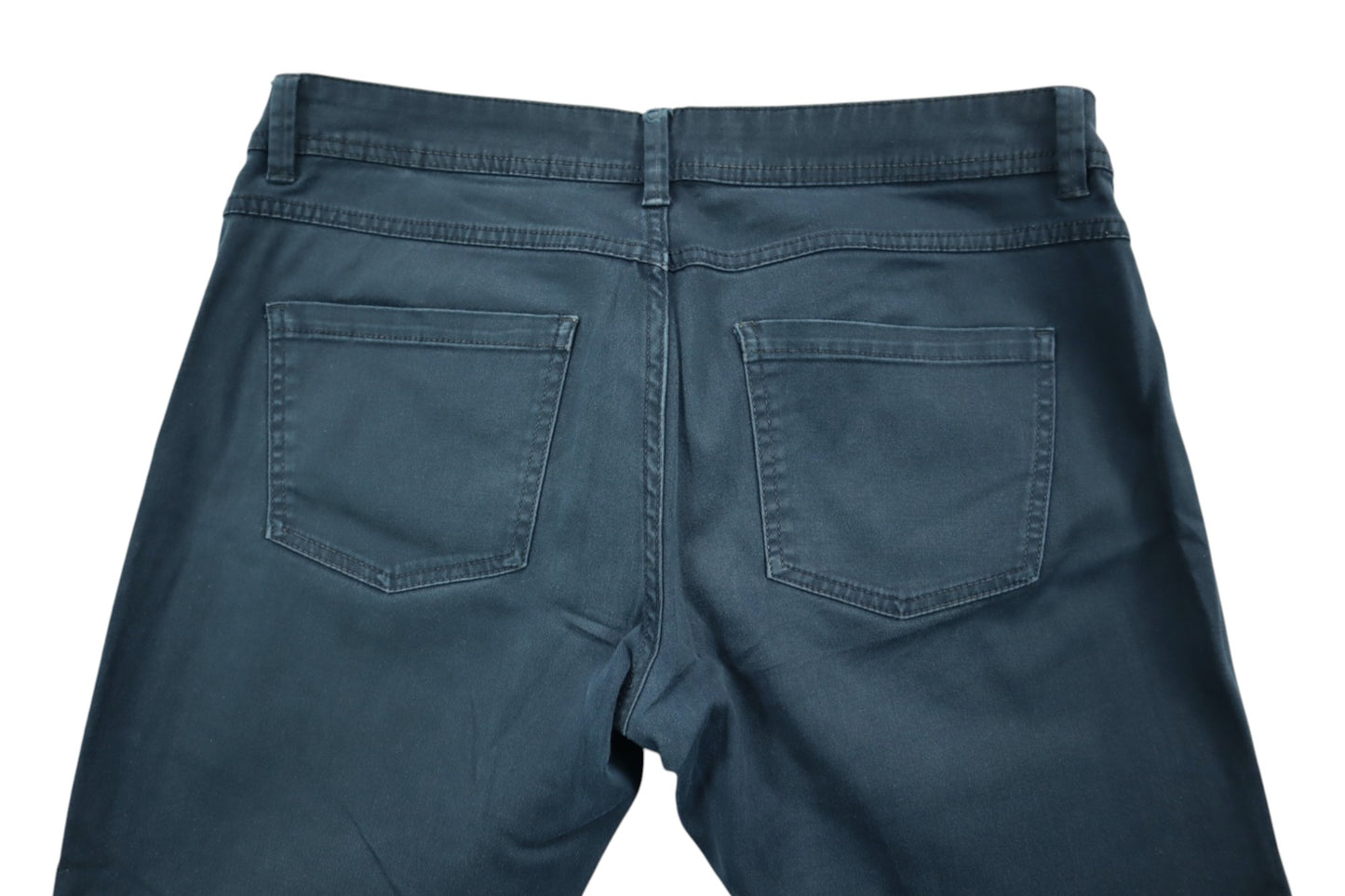 Úzké krátké džíny