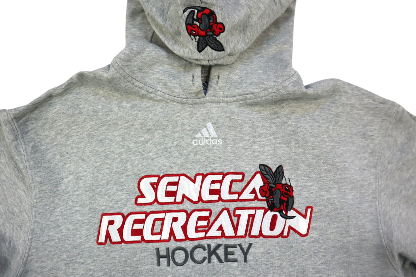 Šedá mikina s kapucí