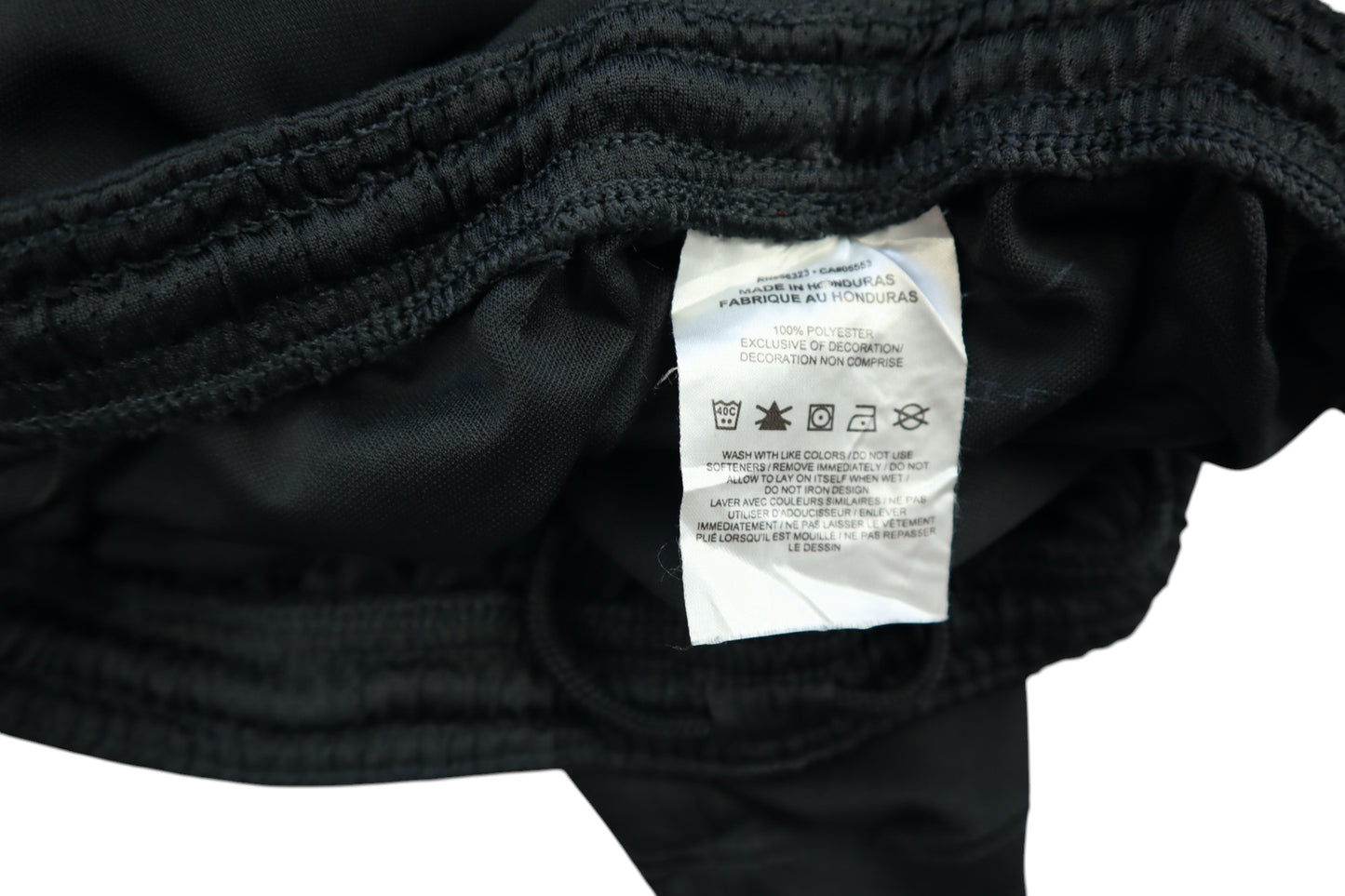 Černé sportovní kraťasy