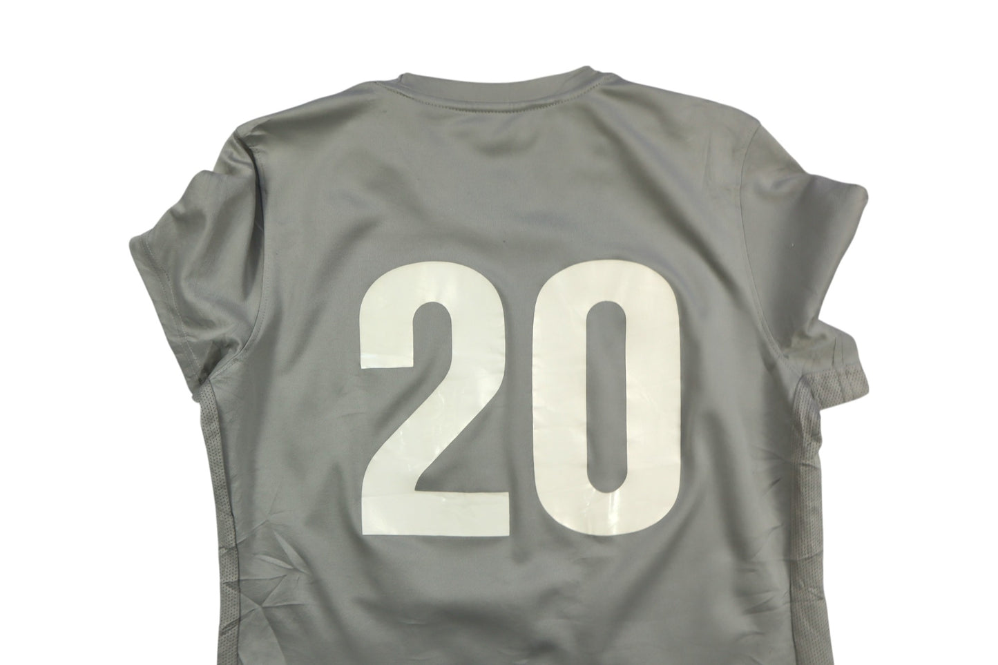 Šedý dres