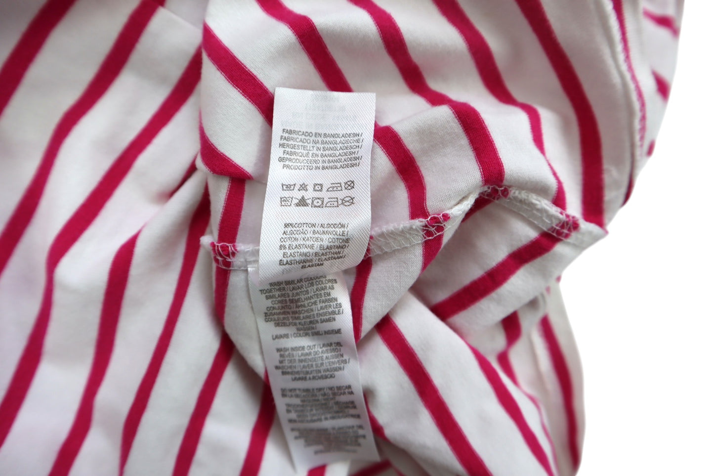 Růžové proužkované tričko