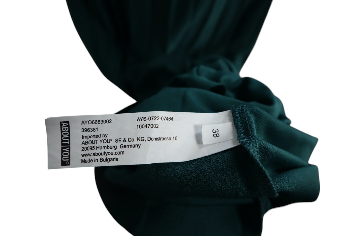 Šaty třeba na svatbu