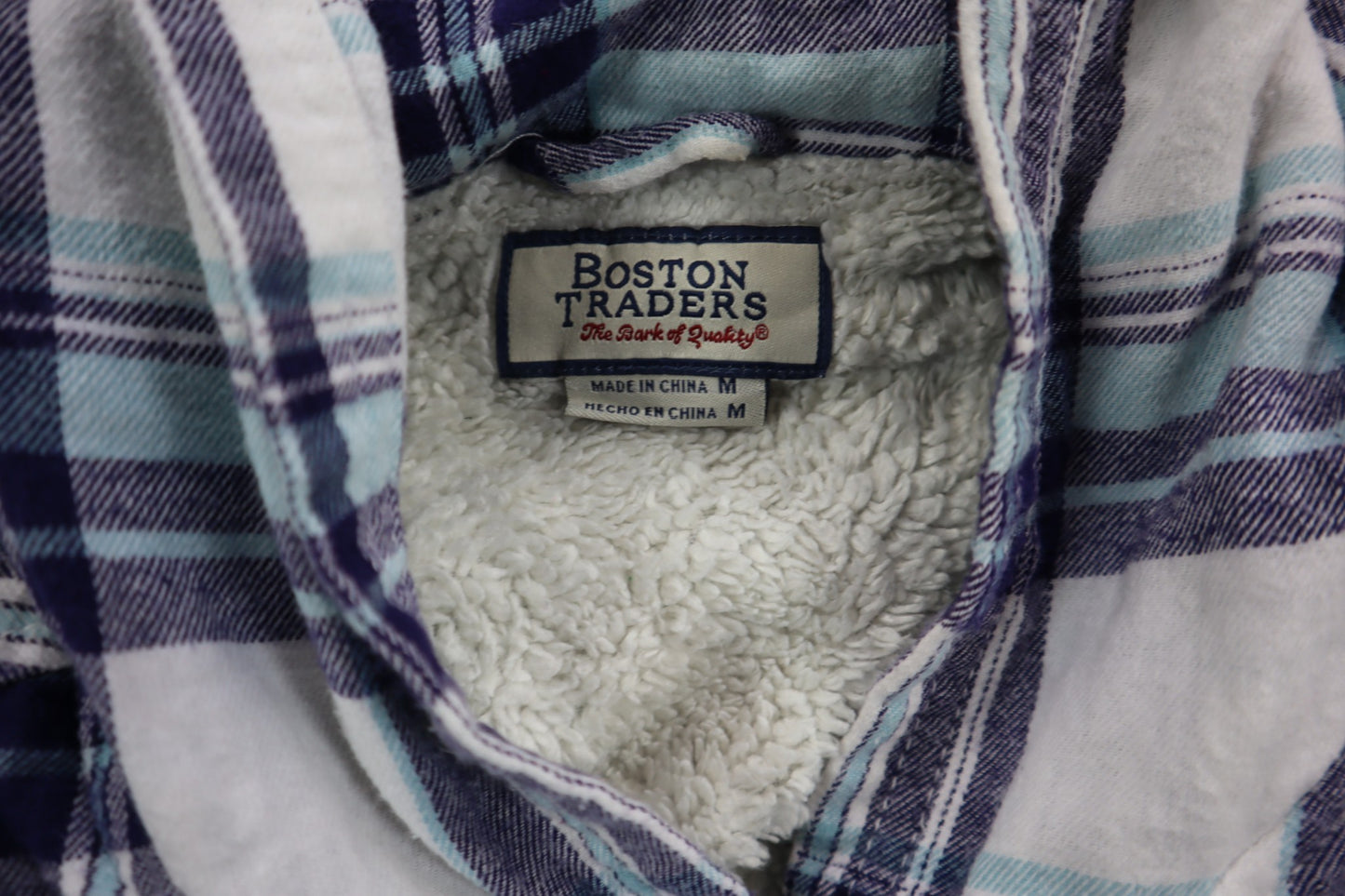 Modro-bílá s kapucí