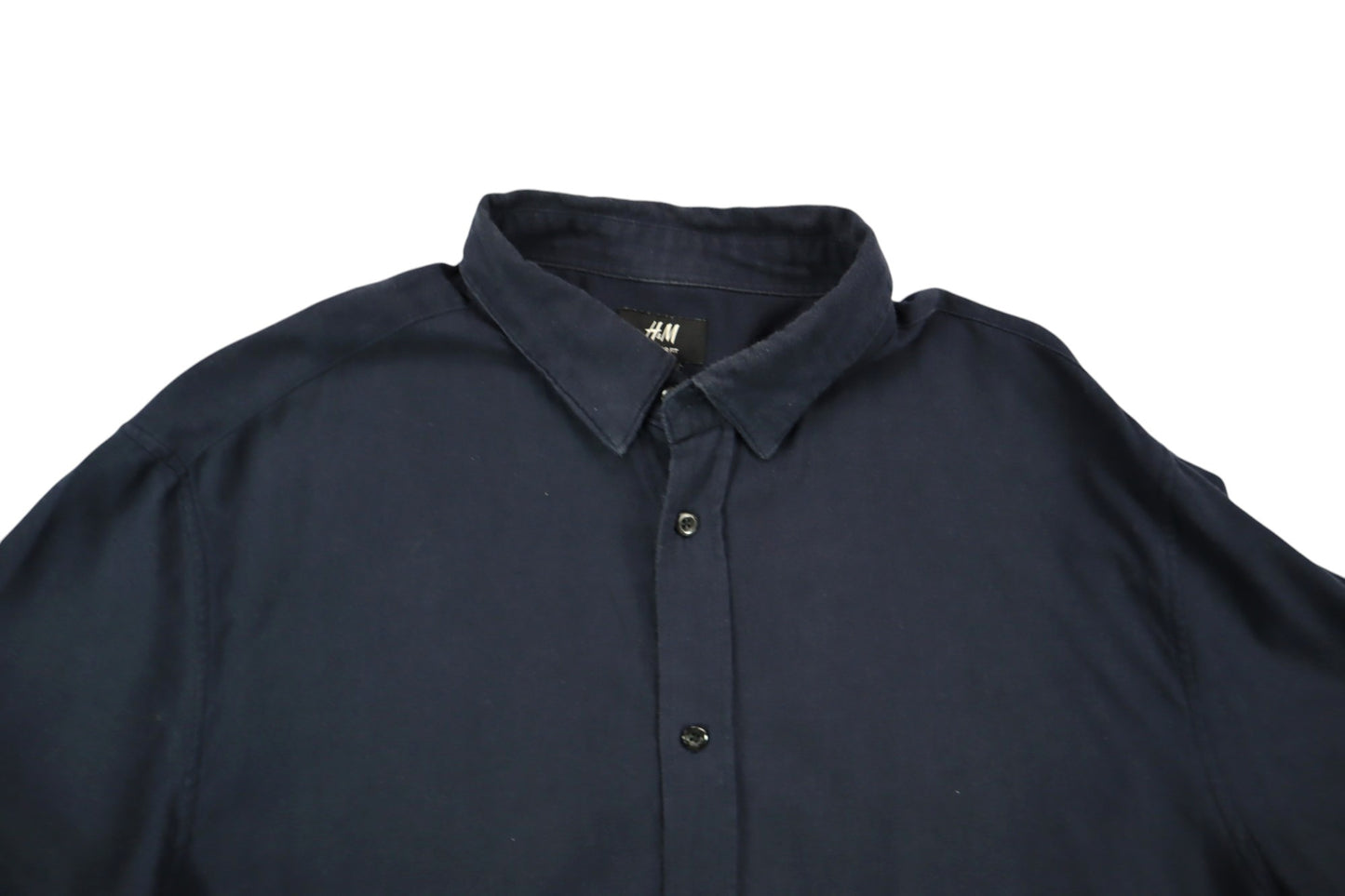 Tmavě modrá košile