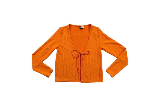 Oranžový svetřík na zavazování