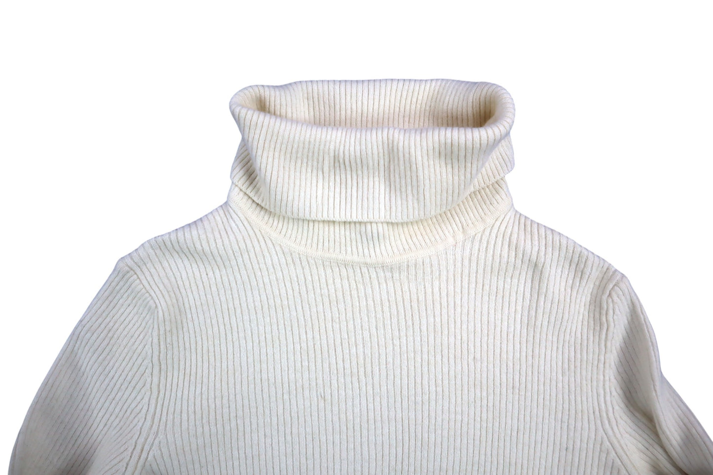 Krémový tenký rolák