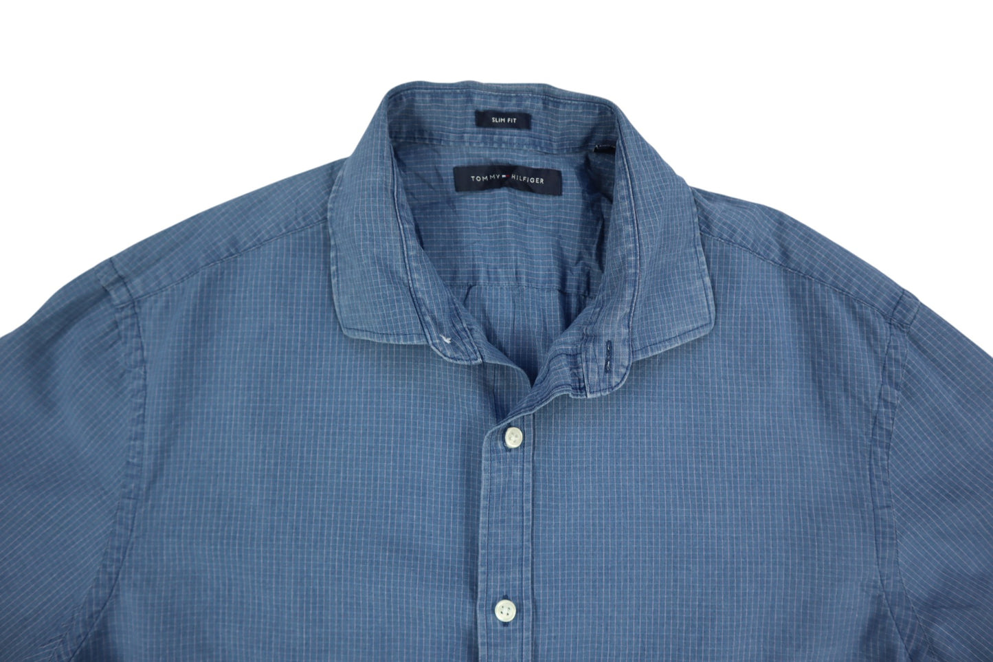 Modrá košile s jemným vzorem