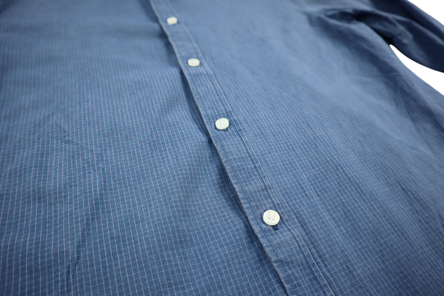 Modrá košile s jemným vzorem