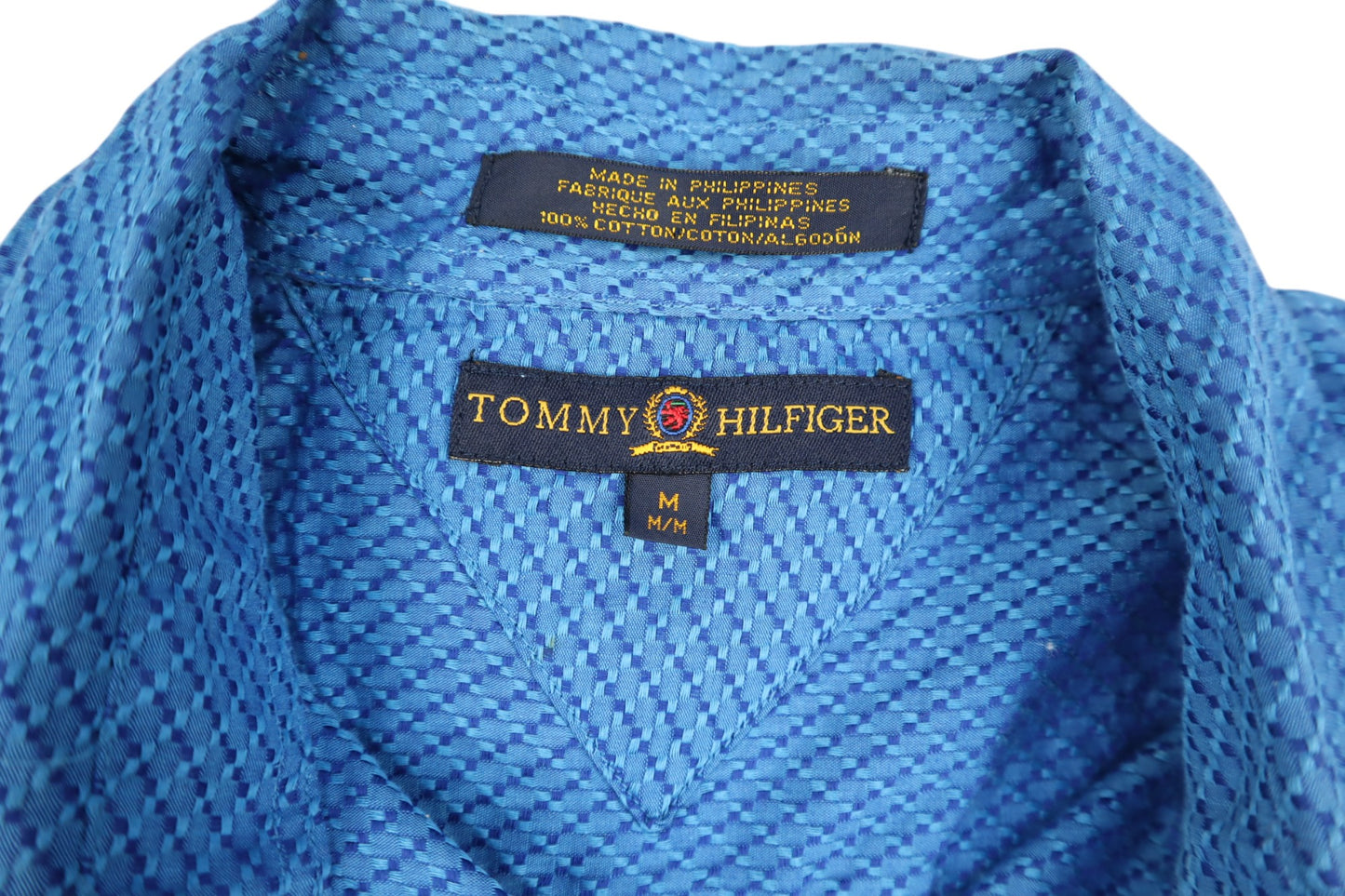 Modrá košile s jemným vzorem