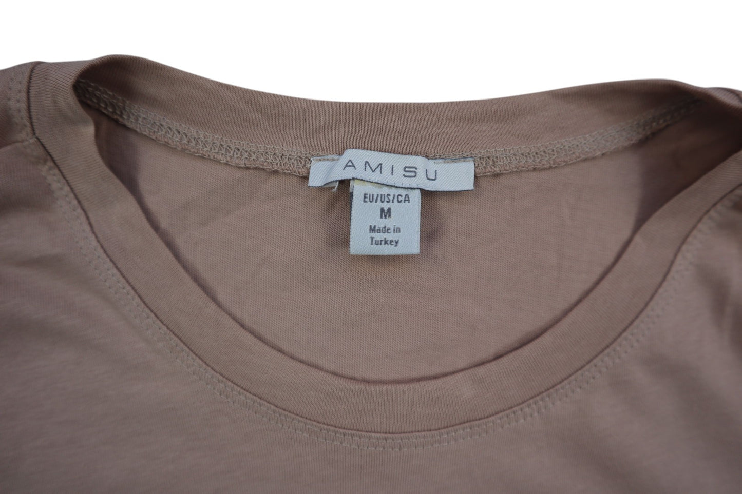 Tričko s vycpávkami