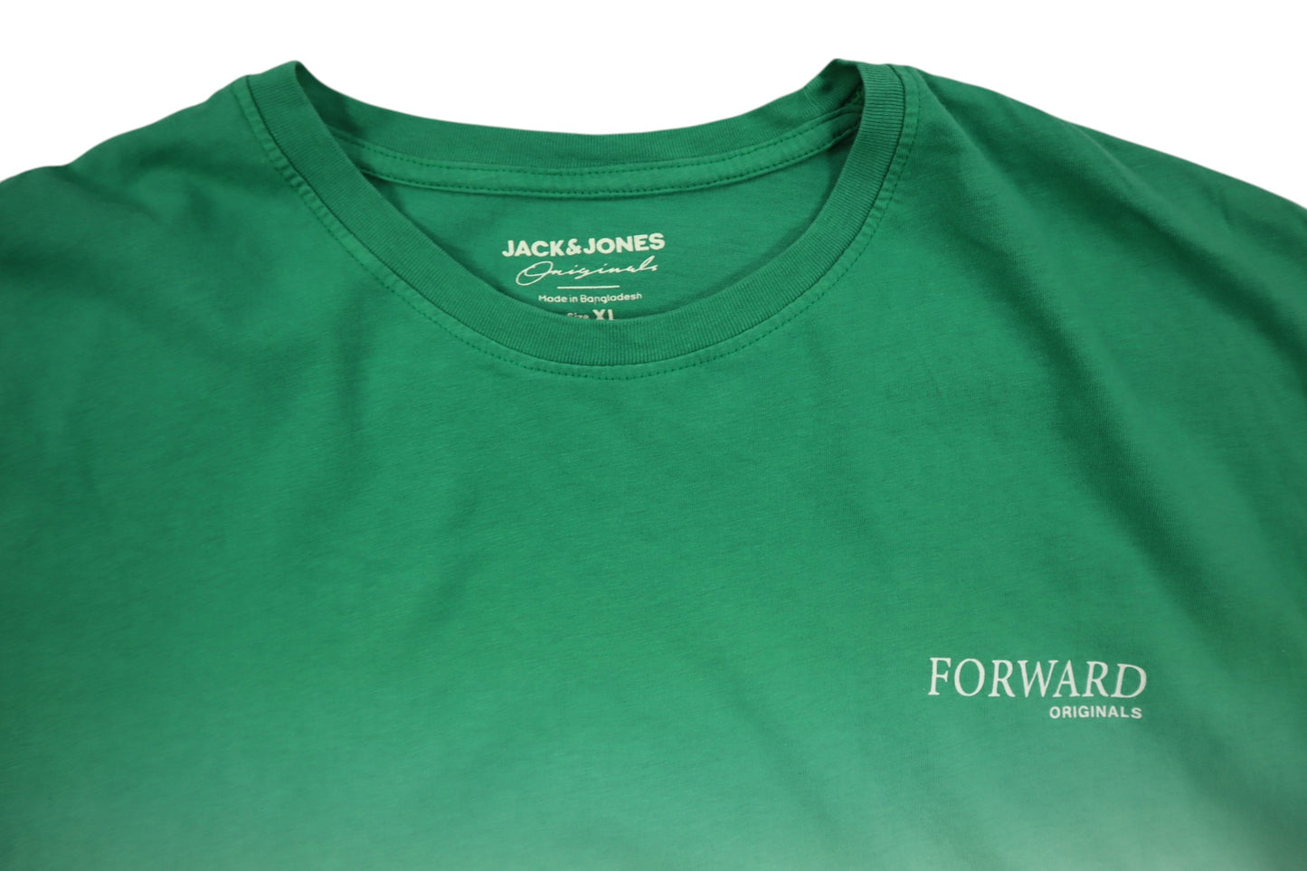 Vícebarevné tričko