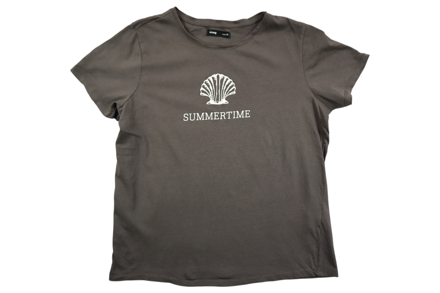 Hnědé tričko s potiskem