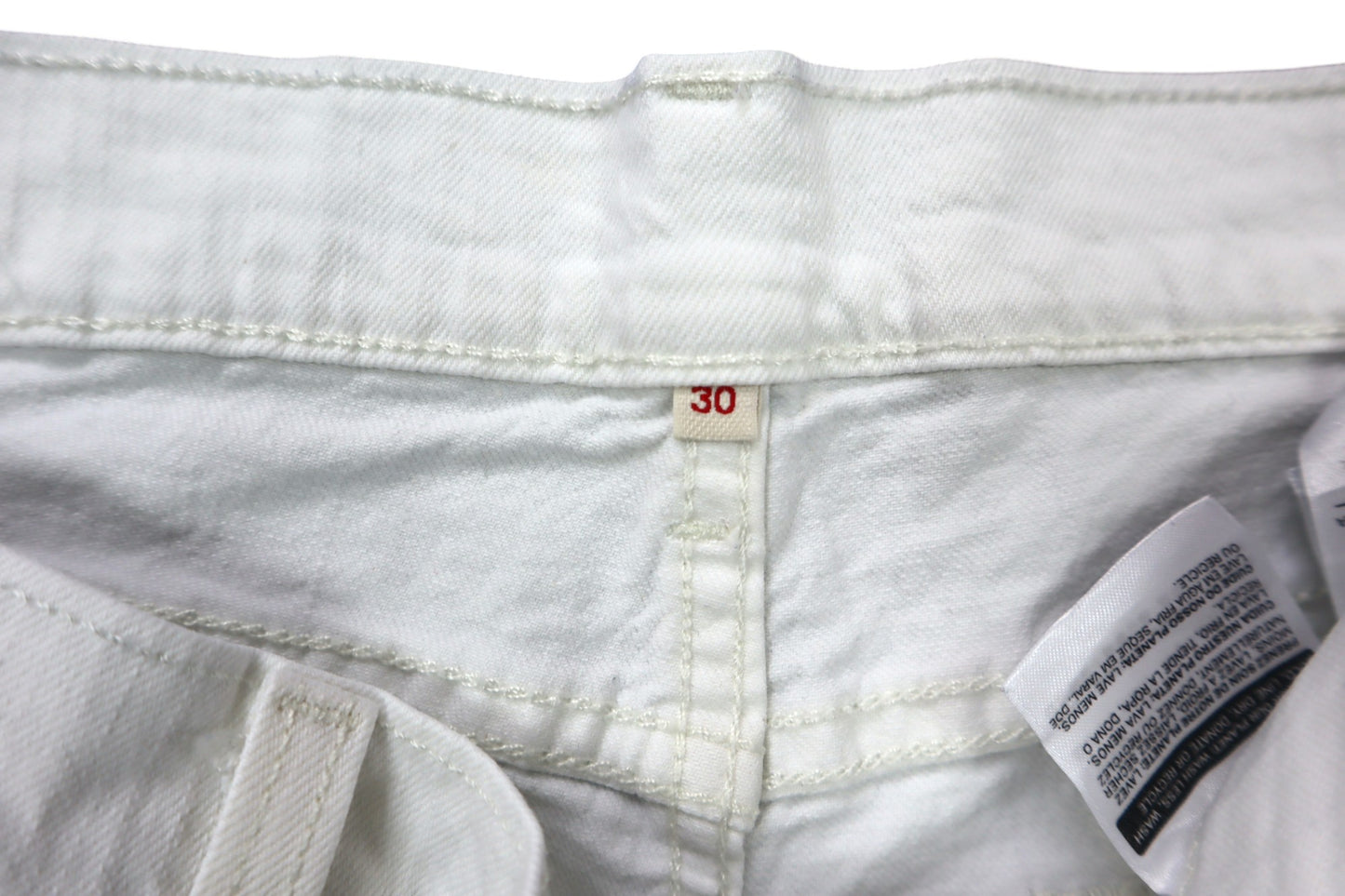 Bílé džínové kraťasy