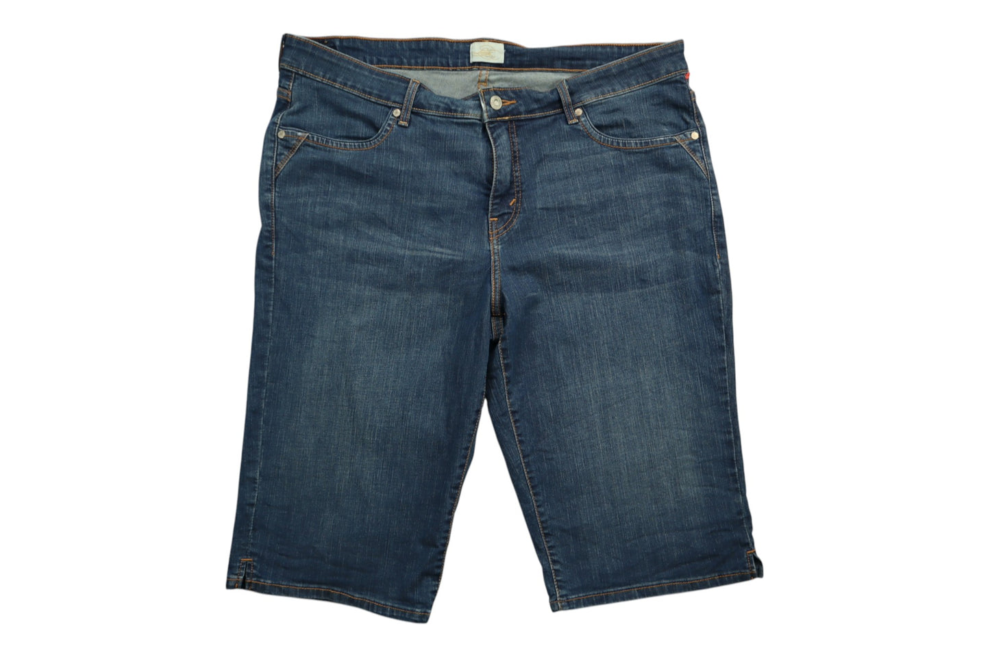 Světlejší kraťasy