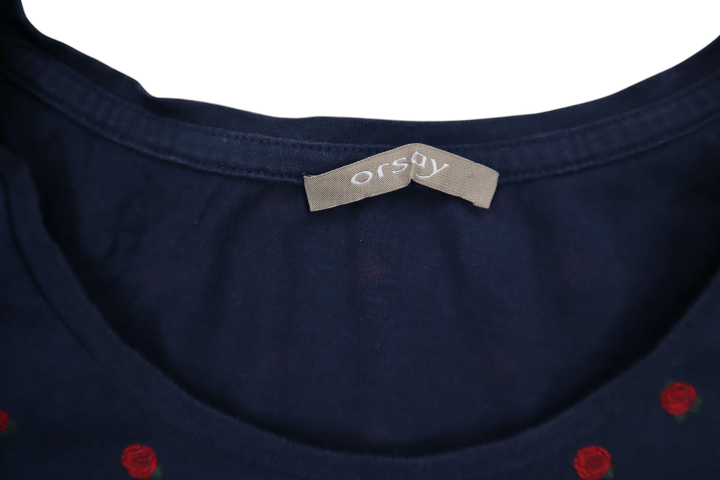 Tričko s růžičkami