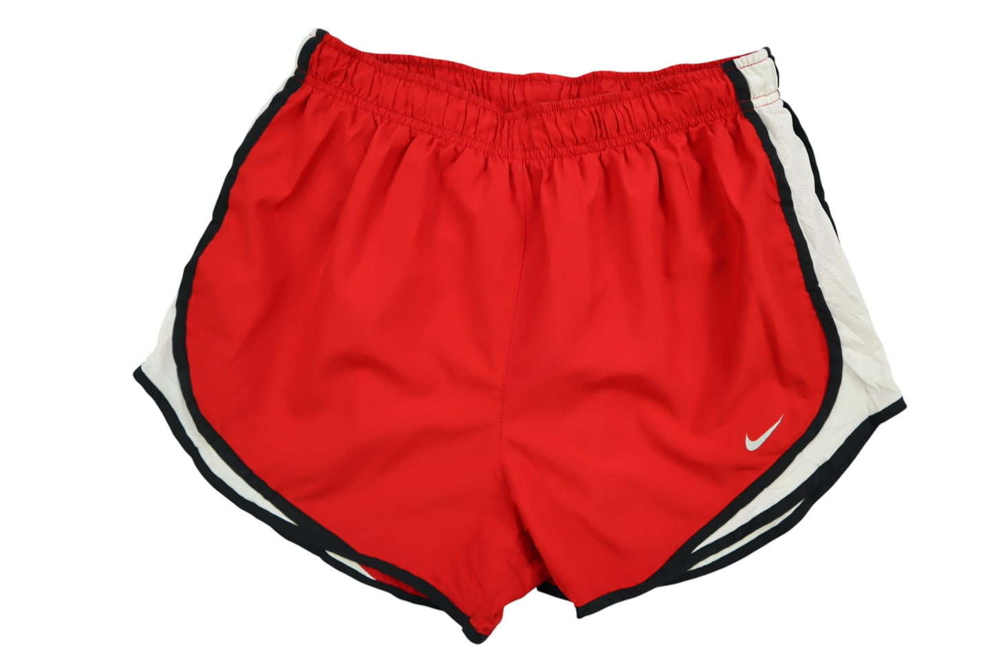 Červené sportovní kraťasy