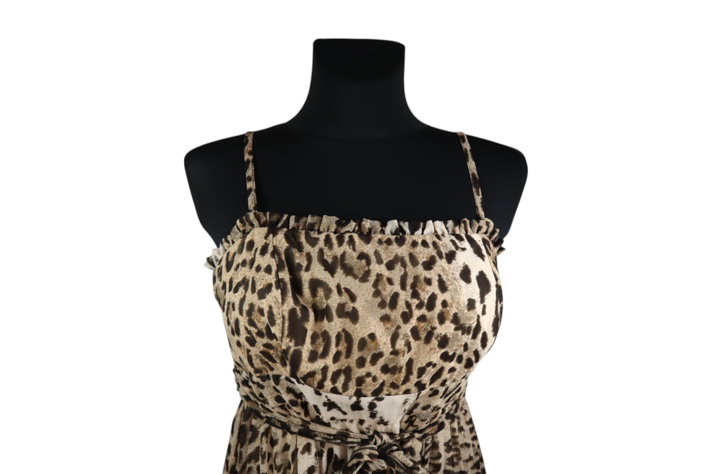 Šaty se zvířecím vzorem