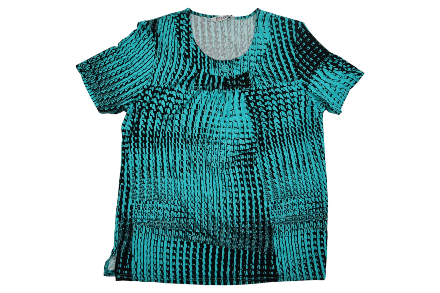 Tyrkysové tričko se vzorem