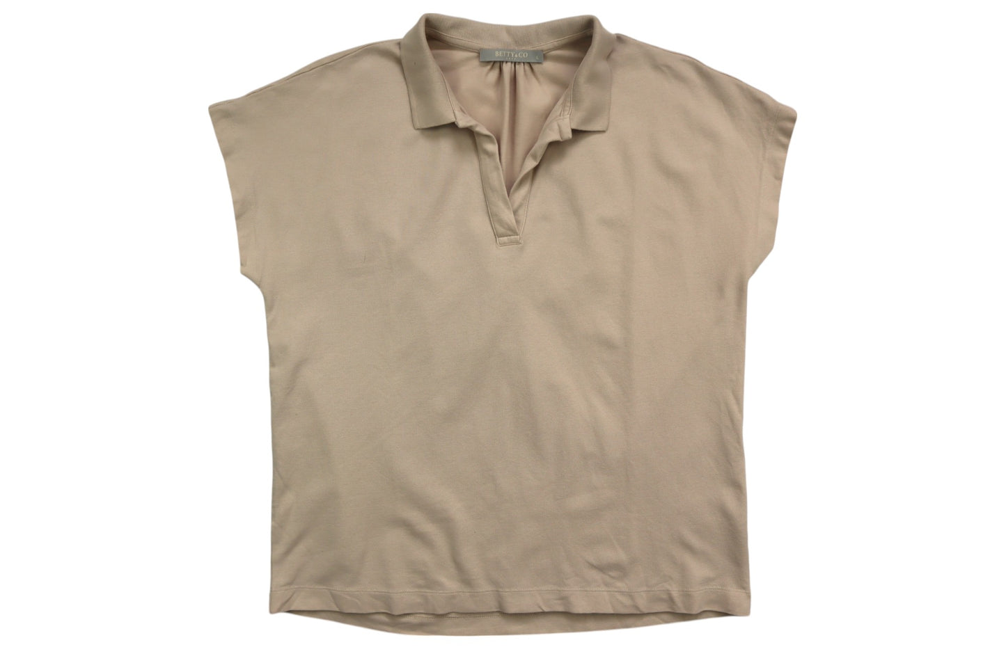 Béžové tričko s límečkem