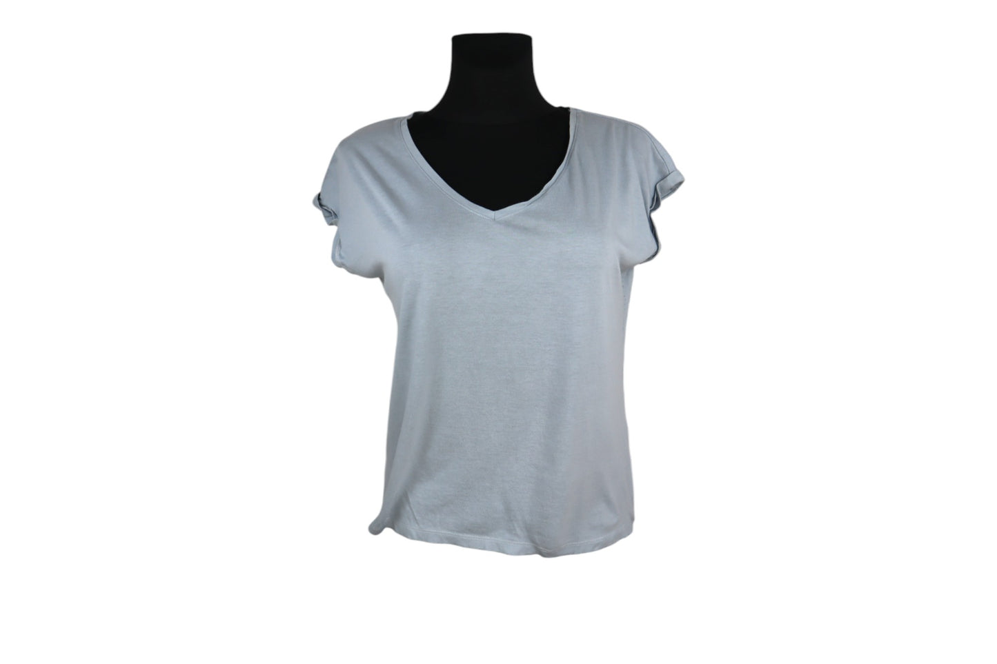 Šedé tričko do V
