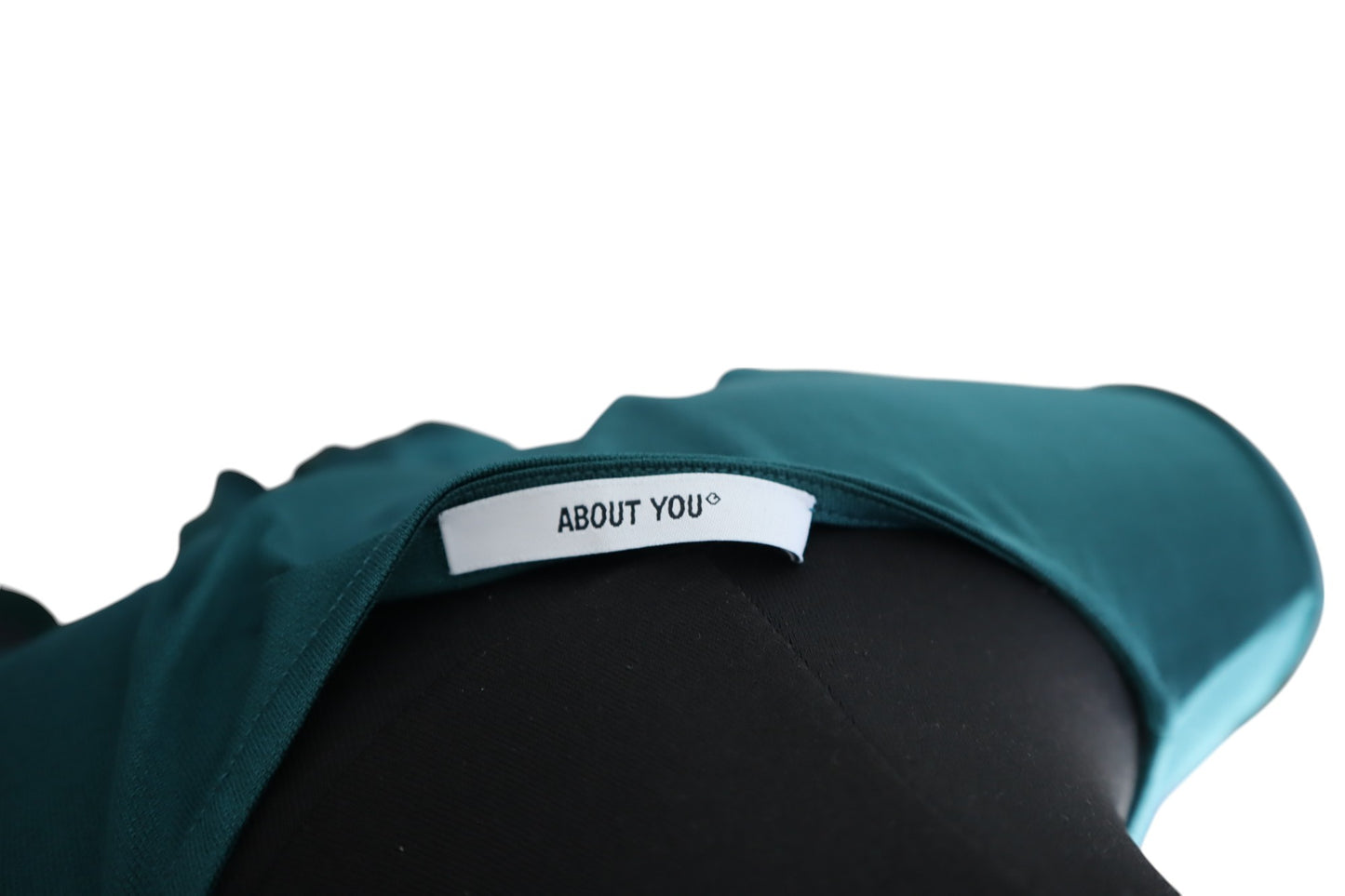 Šaty třeba na svatbu