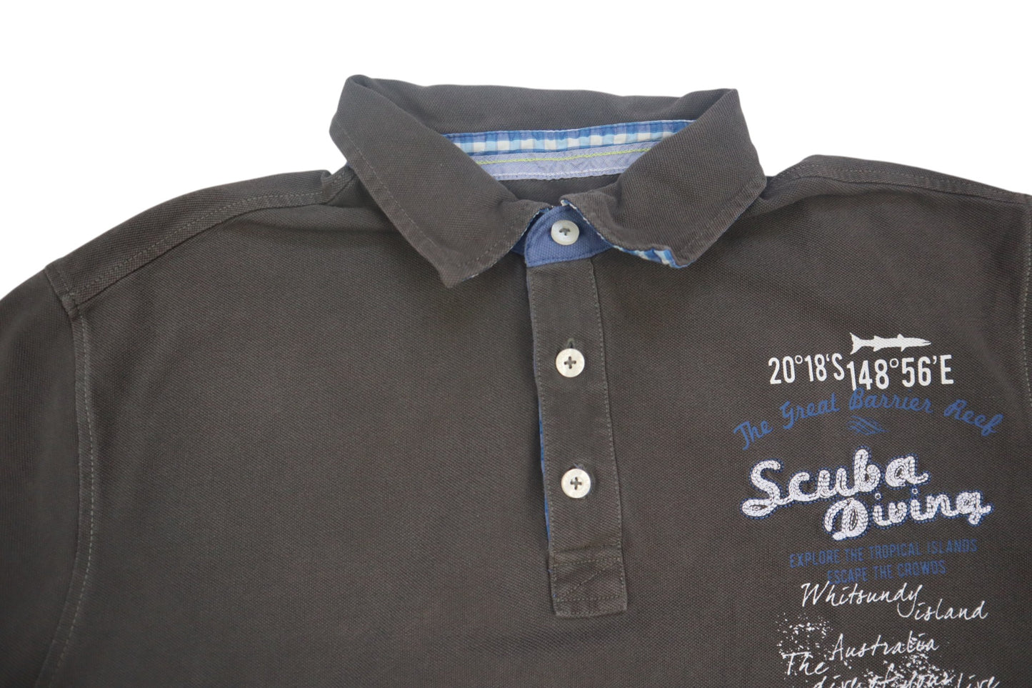 Hnědé polo s výšivkou