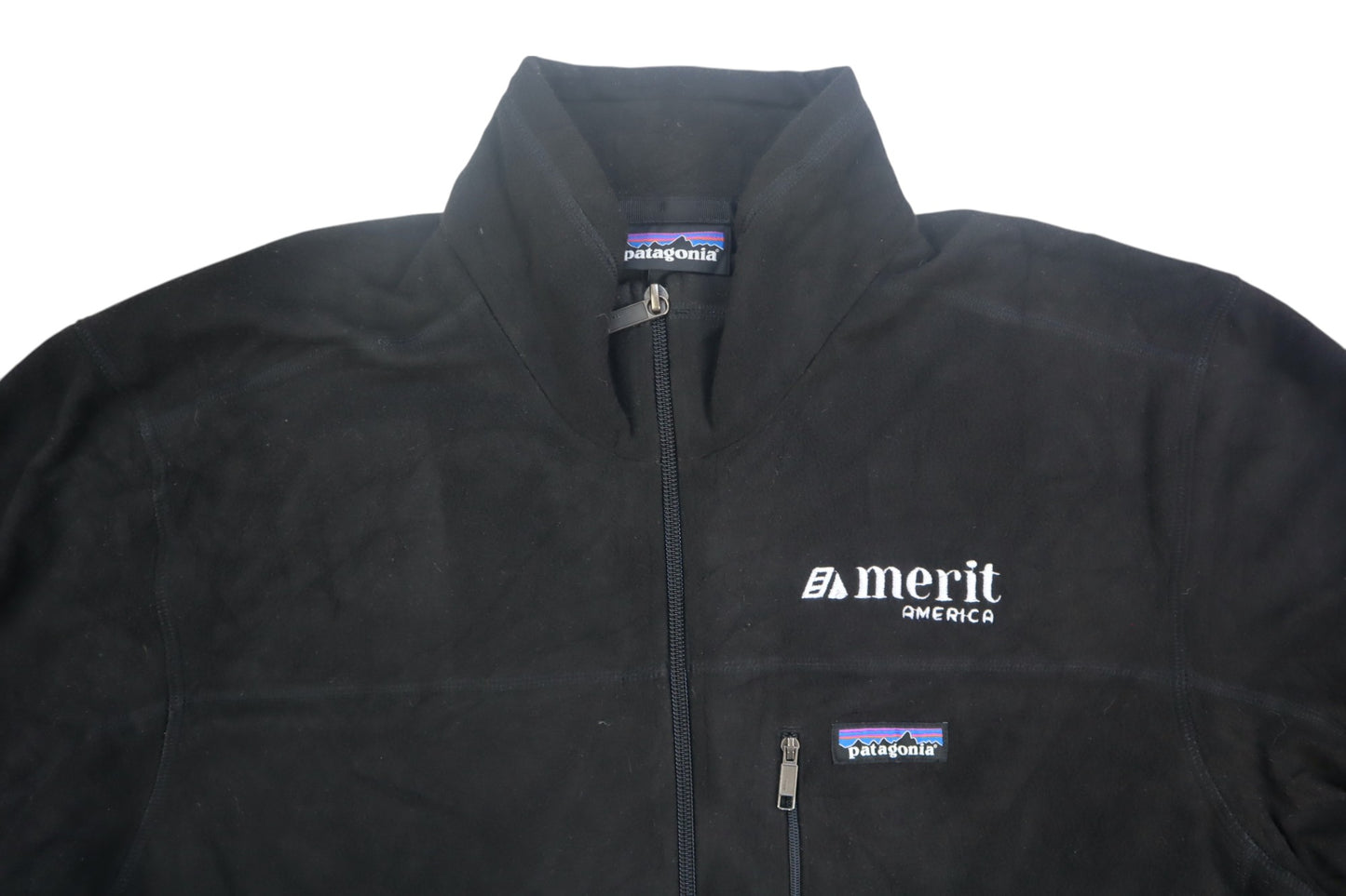 Černá mikina se zipem