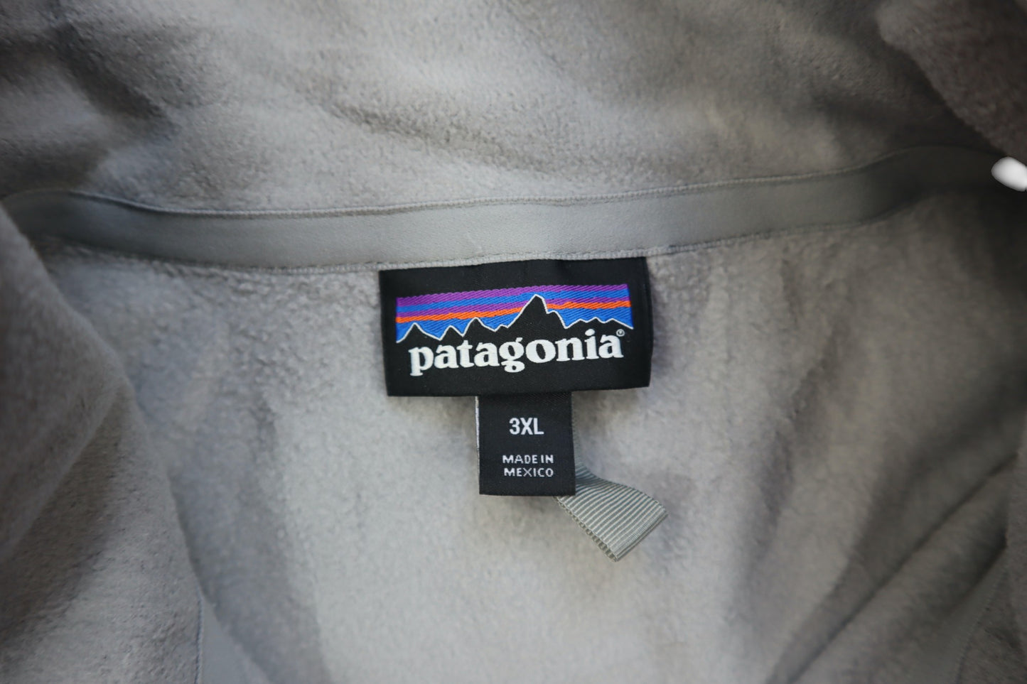 Světle šedá mikina na zip