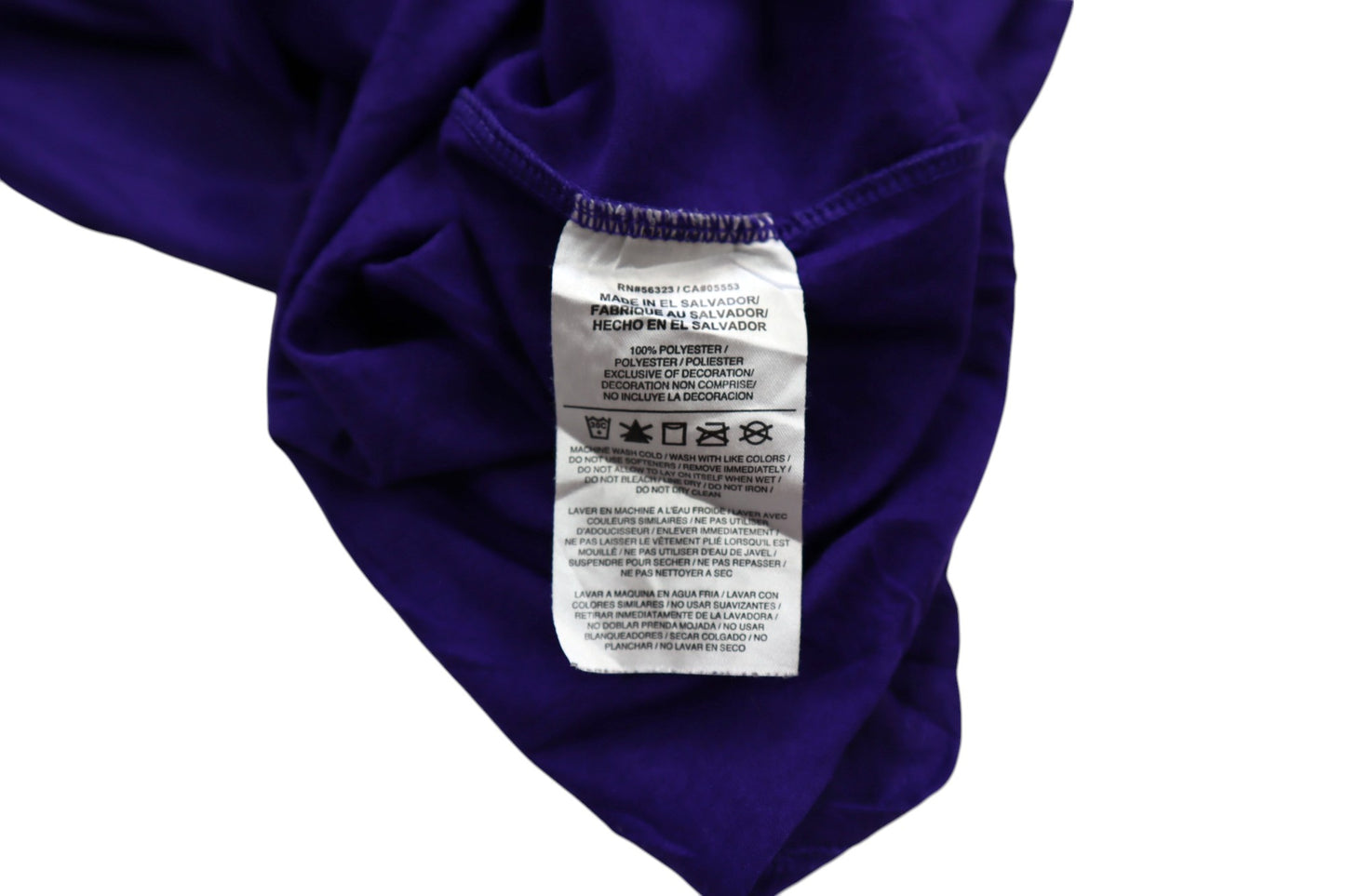 Fialové sportovní tričko