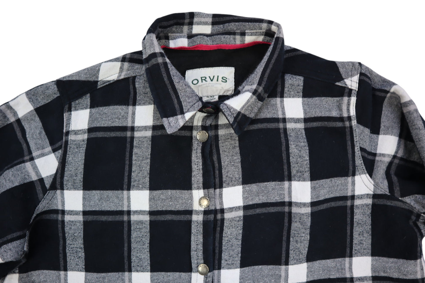 Černo-bílá košile