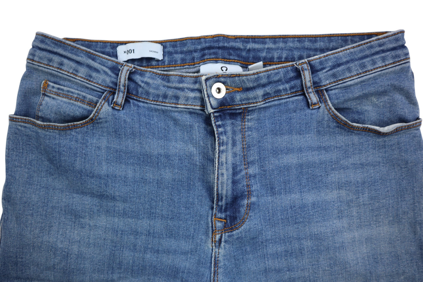 Světlé skinny džíny