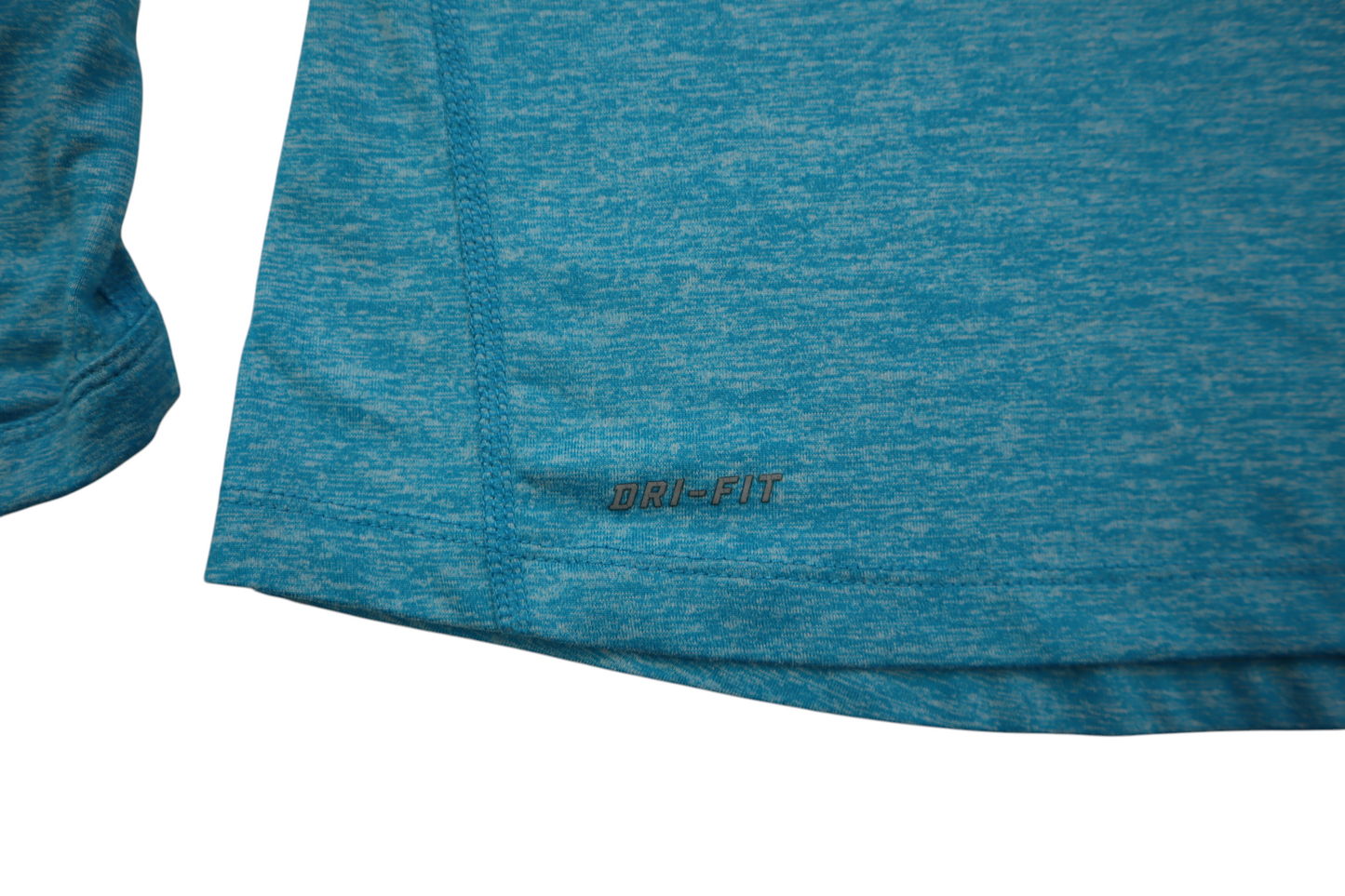 Světle modré sportovní tričko