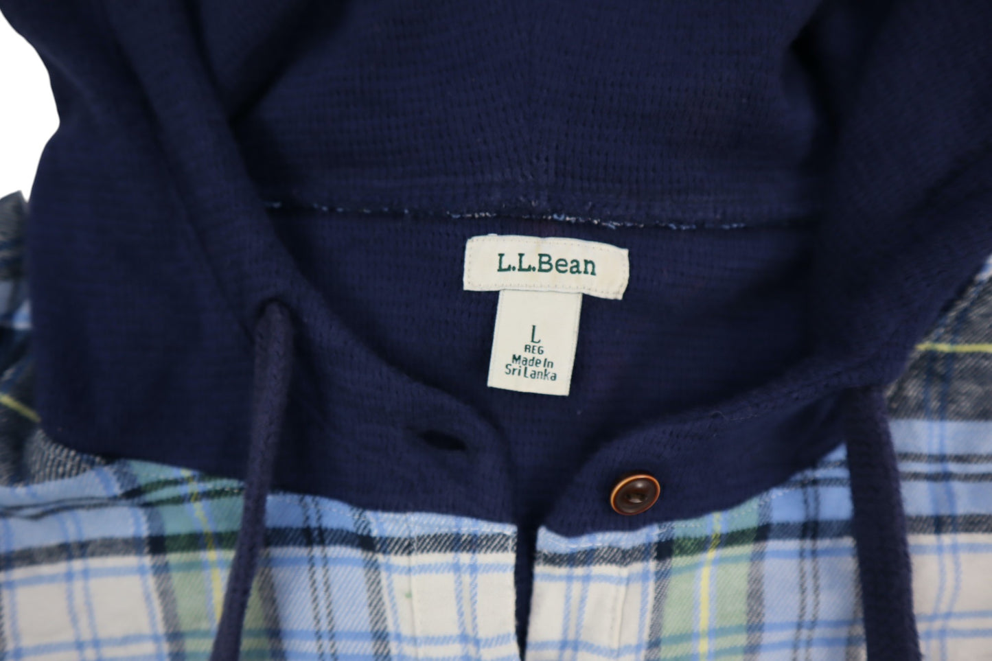 Modrá košile s kapucí