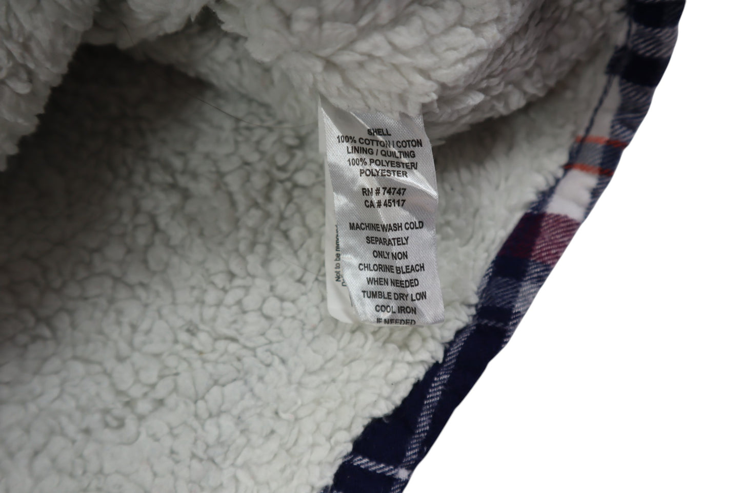 Kostkovaná do fialova