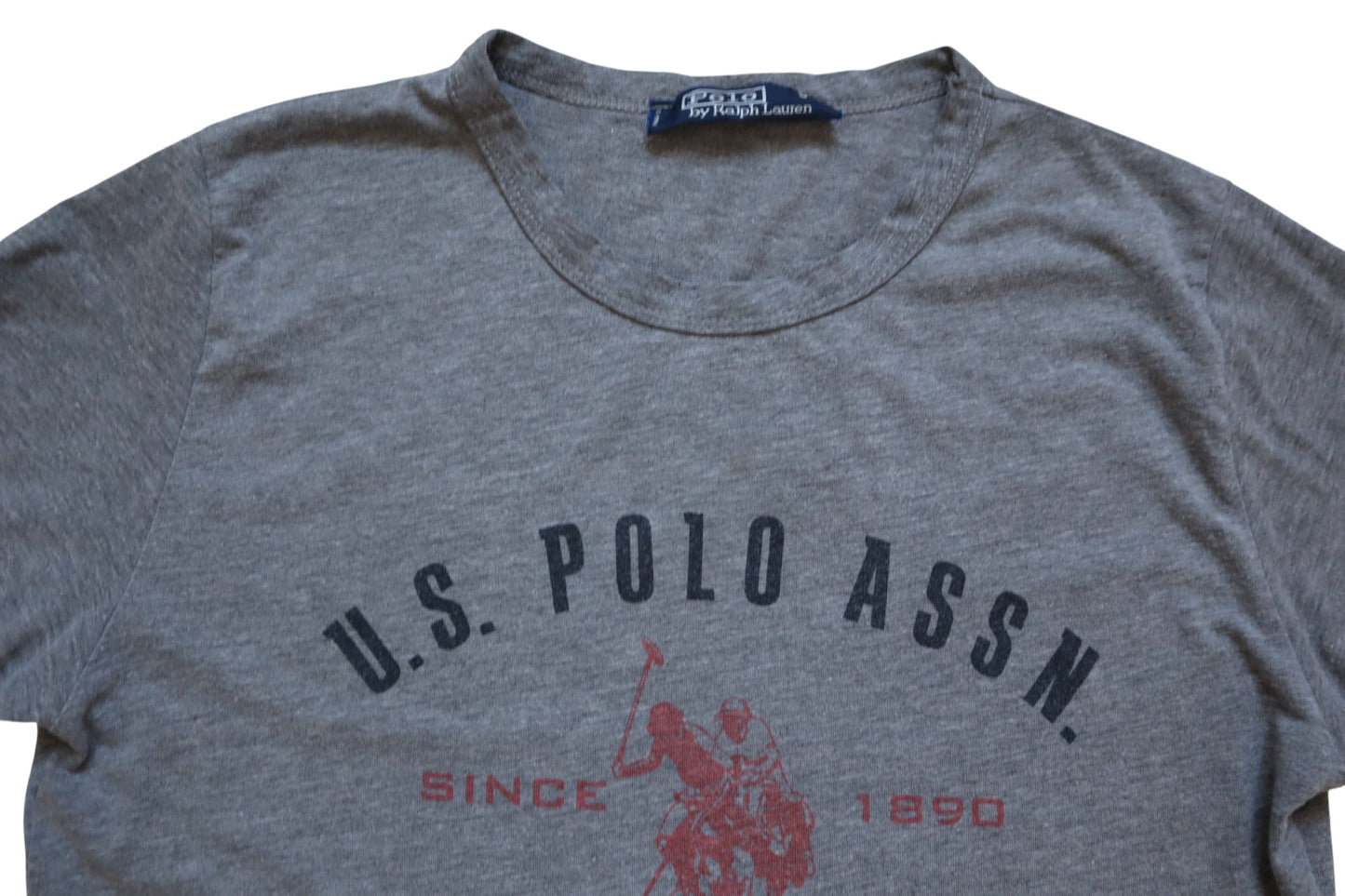 Šedé bavlněné tričko