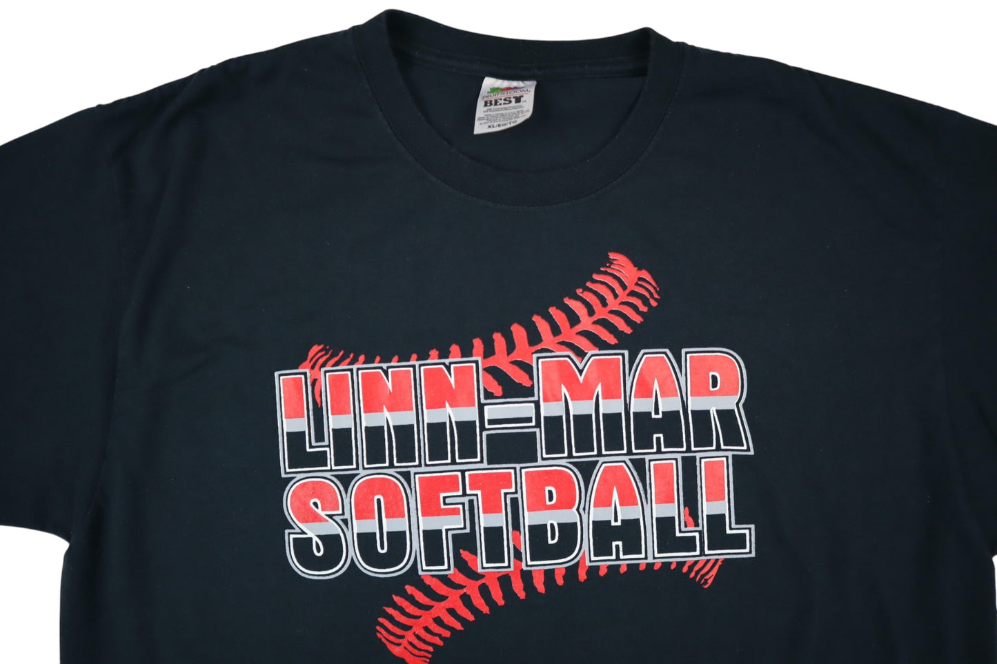 Tmavě modré tričko